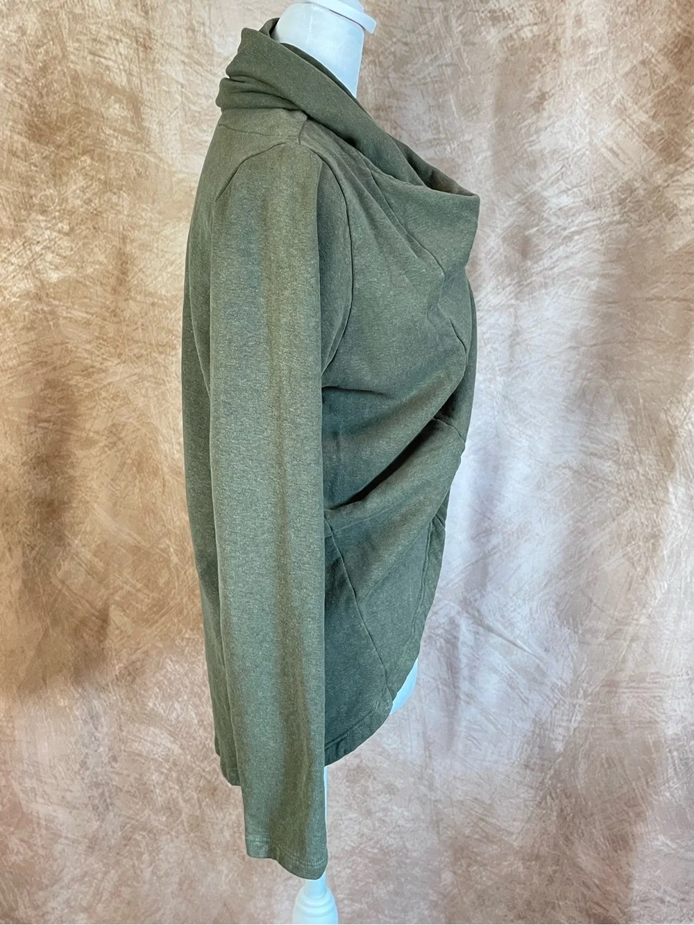 Ursa Minor Draped Olive Green Wrap Sweater size Small